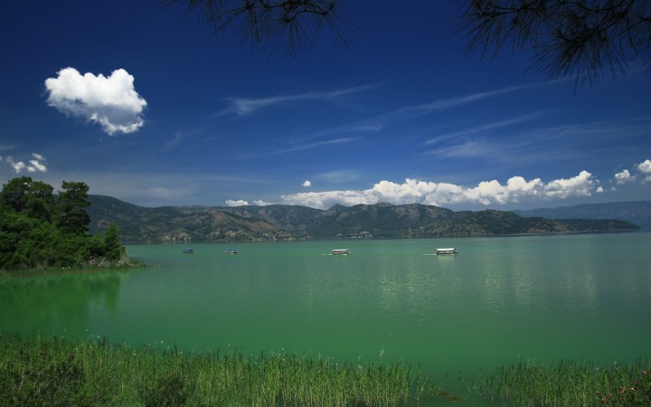 Teknelerle yarıştık…